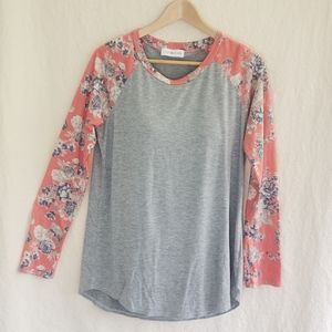Coco & Main Pink & Gray Floral Ragland Top